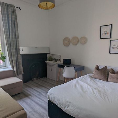 Huge Room In The City Edinburgh Exterior foto