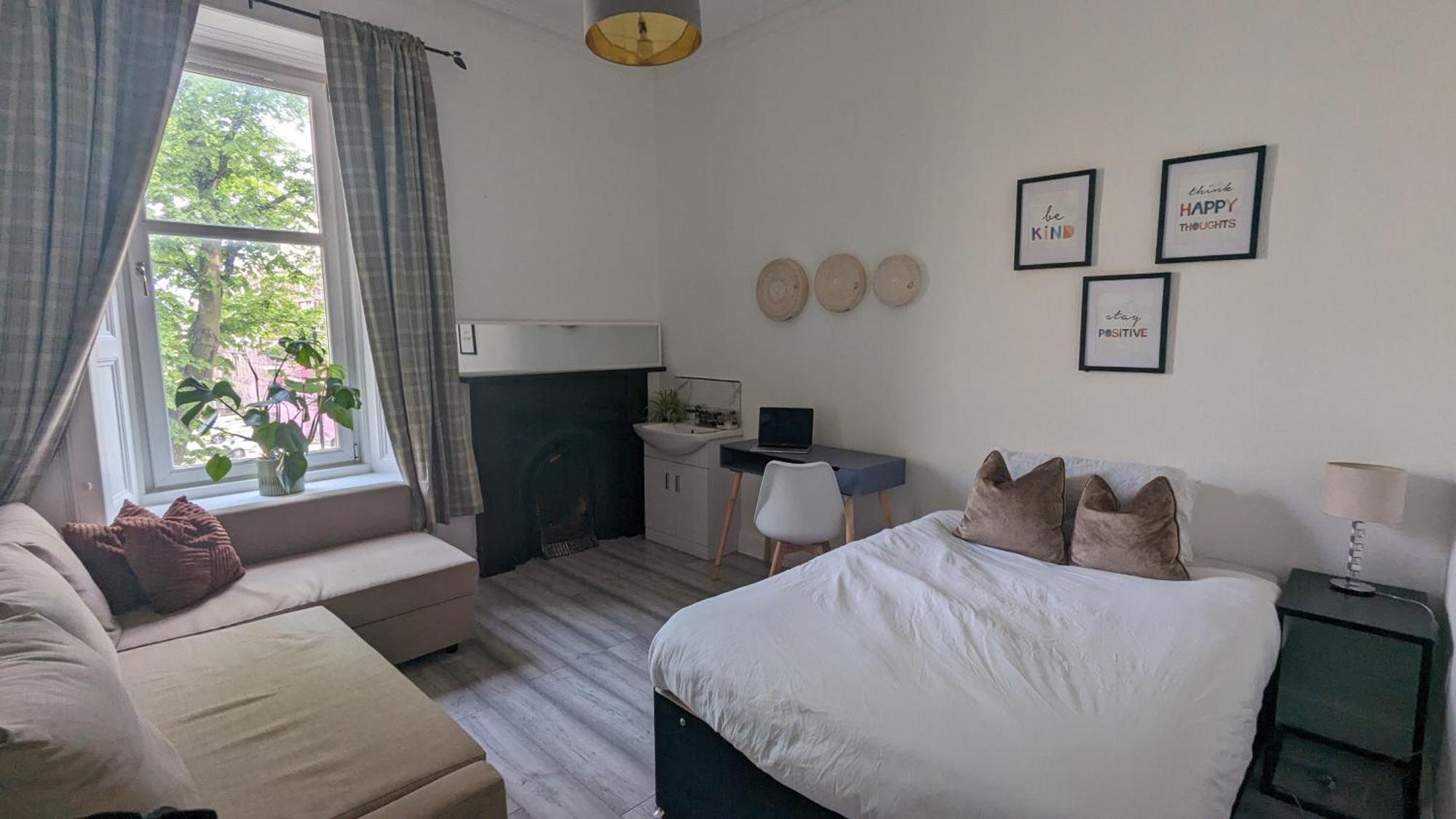 Huge Room In The City Edinburgh Exterior foto